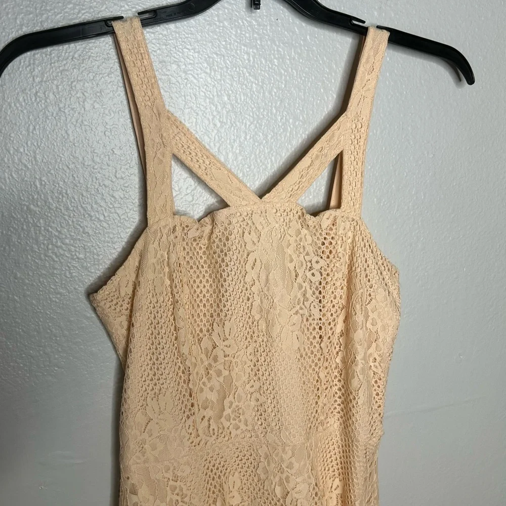 Peach Bellini Asymmetrical Lace Crochet Party Dress - Picture 3 of 8